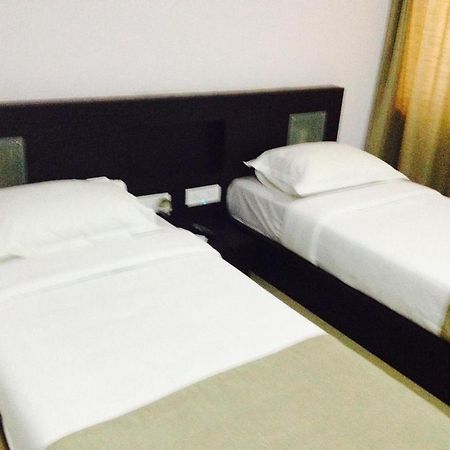 Aston Service Apartment Μπανγκαλόρ Εξωτερικό φωτογραφία