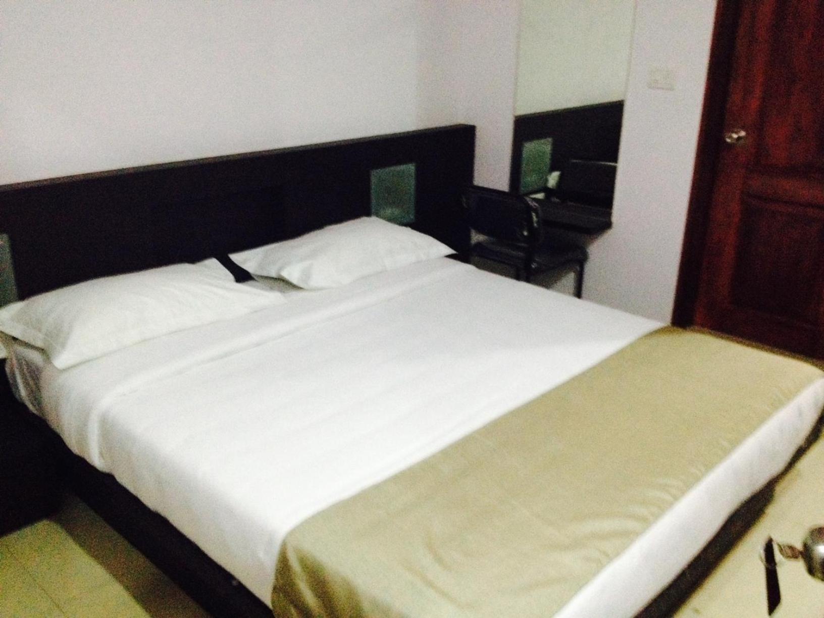 Aston Service Apartment Μπανγκαλόρ Εξωτερικό φωτογραφία